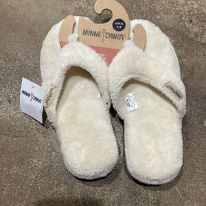 Brand new Minnetonka slippers